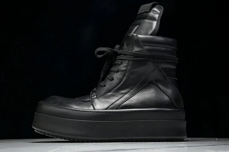 ab200710 Concordians Mega Bumper Geobasket Black Sneakers - Image 1