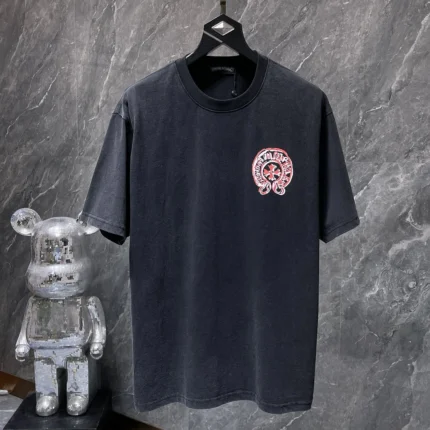 Faded Horseshoe Print Black T-Shirt